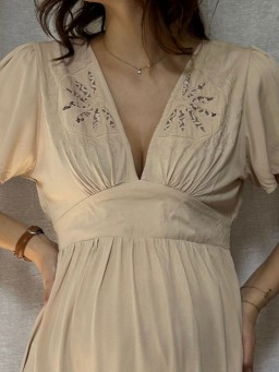 Robe Suzanne Beige