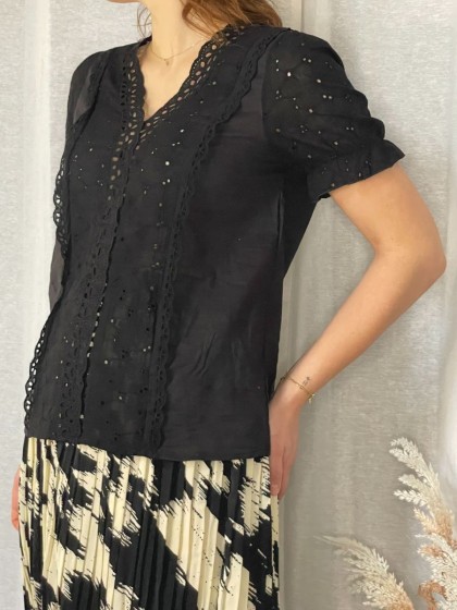 Blouse avec broderie anglaise Olga Noir